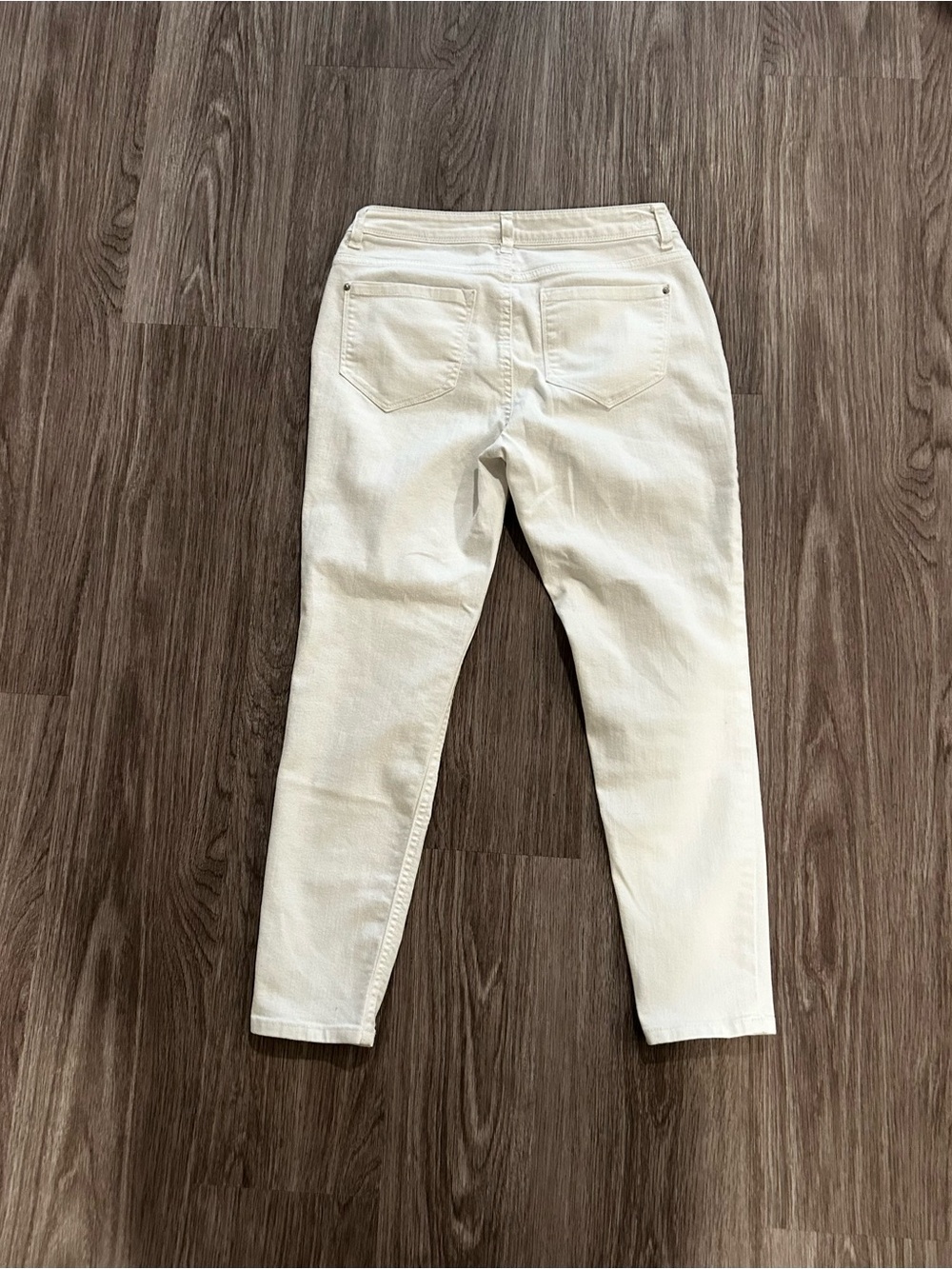 Kensie white high rise Skinny Jeans - Picture 5 of 9